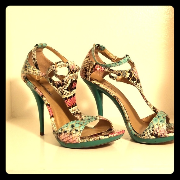 Michael Antonio Shoes - 👡Open toe heels👡